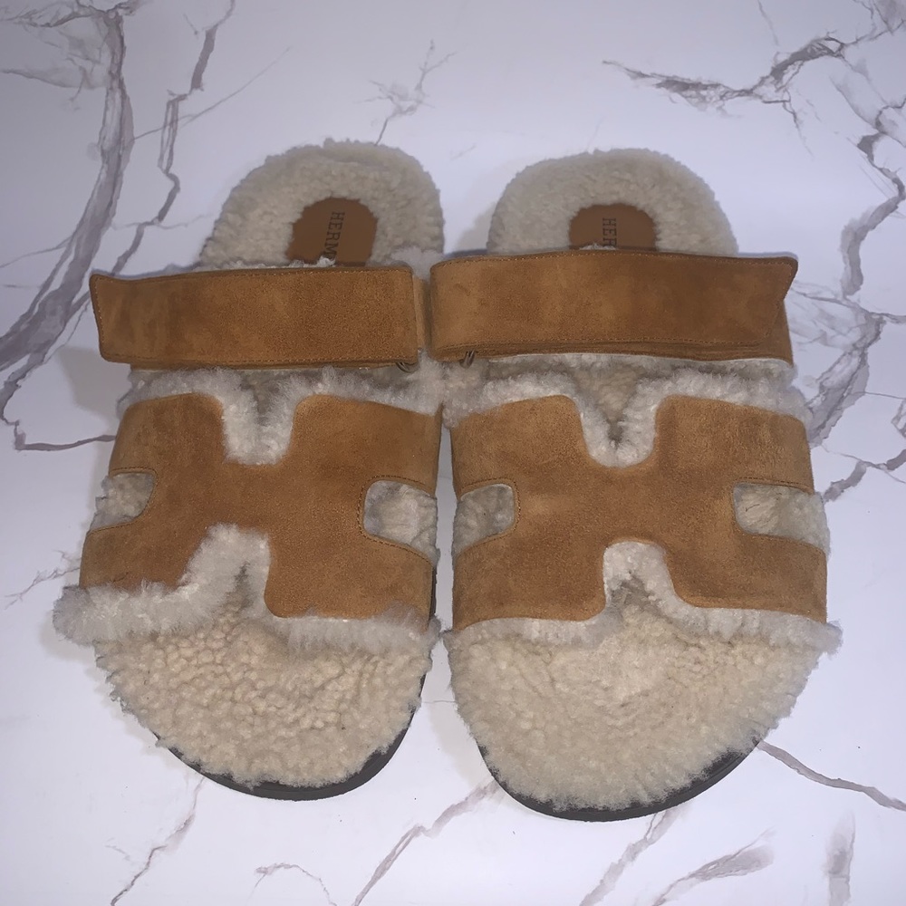 Hermes Chypre Sandals Shearling 37